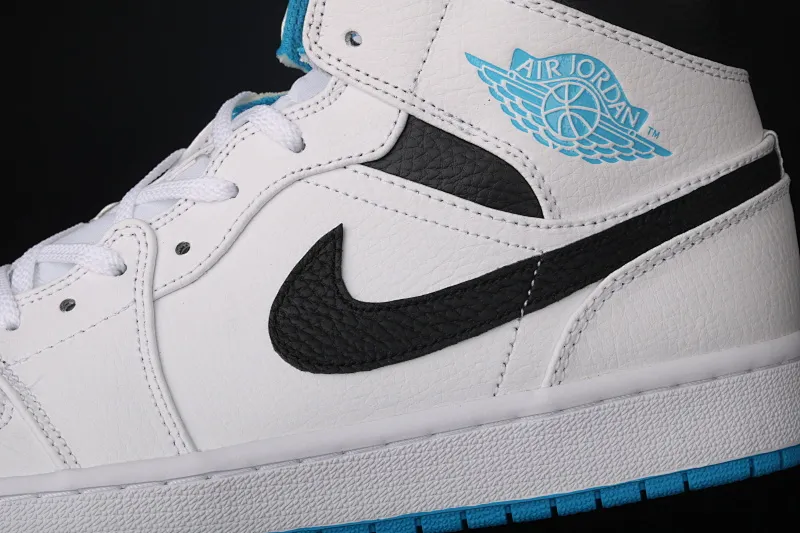 All categories Air Jordan Jordan series basketball shoes Air Jordan 1 Mid Air Jordan 1 Mid AJ1 Joe 1 Zhongbang basketball shoes 554724-141